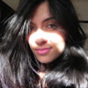 Meet your Posher, Cintia